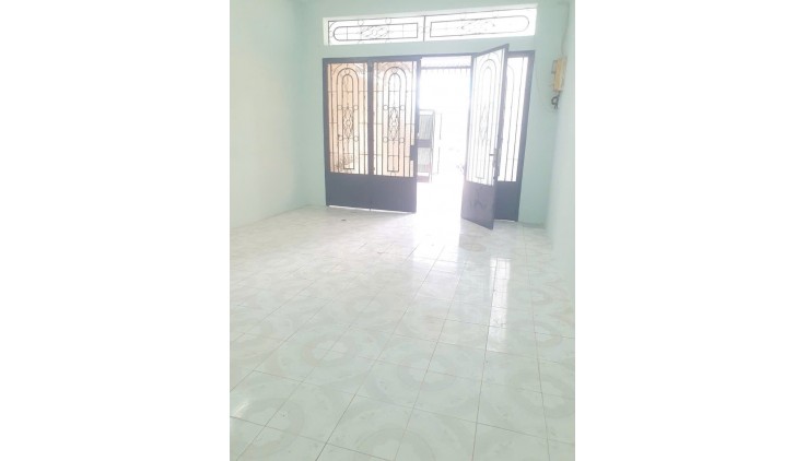 Ngộp Lũy Bán Bích - 76m2 - HXH 6m  Sát Q11 - Khu vực xây 7 tầng